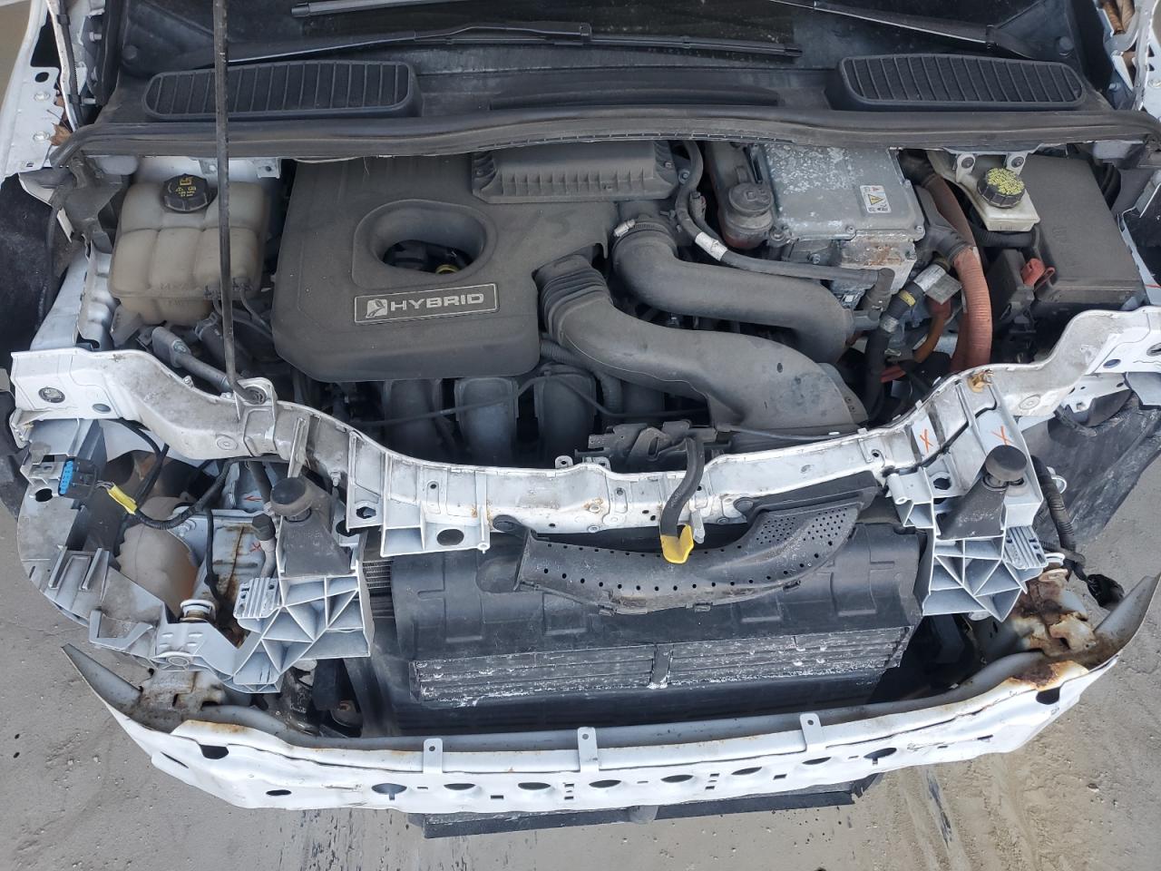2015 Ford C-MAX - Image 11