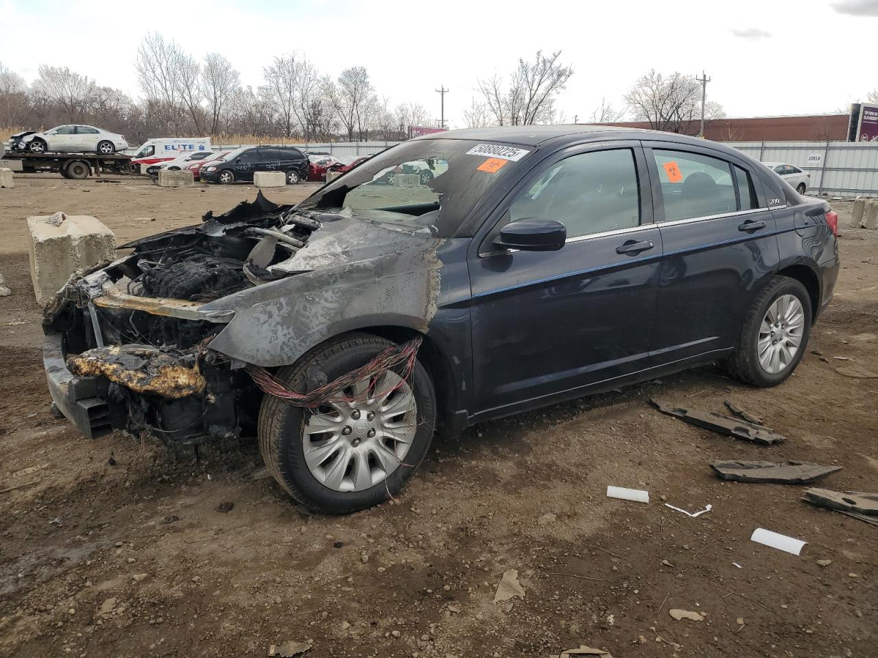 Chicago Heights, IL에서 판매 중인 2012 Chrysler 200 Lx - Burn - Engine
