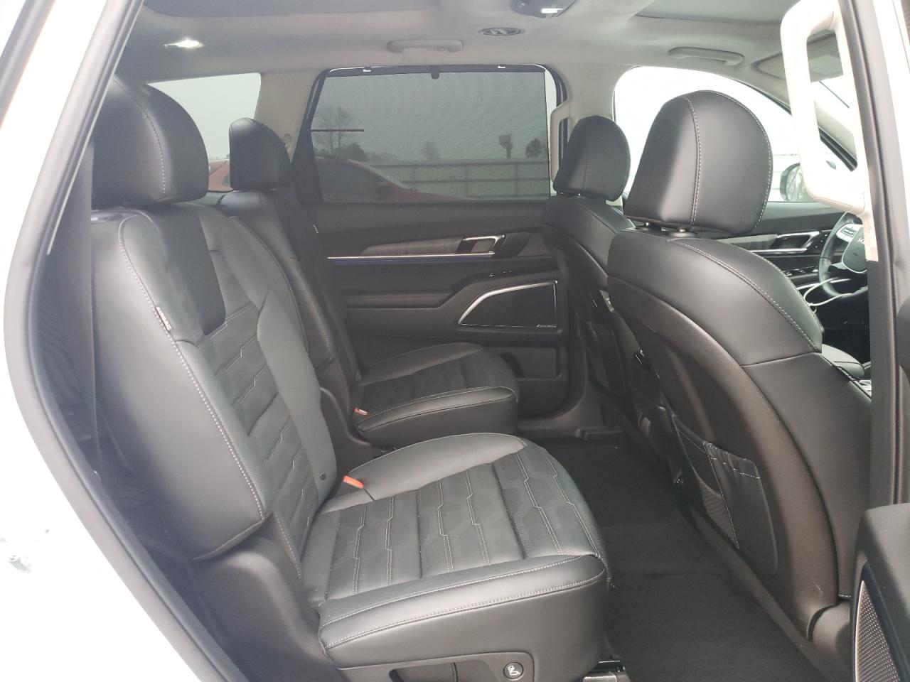 2024 Kia Telluride - Image 11