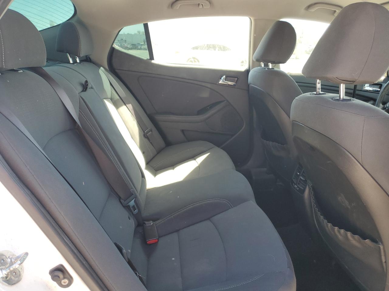 2013 Kia Optima - Image 11