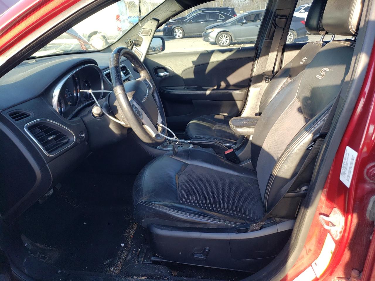 2013 Chrysler 200 - Image 7
