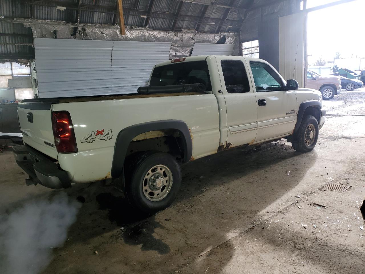 2003 Chevrolet Silverado - Image 3
