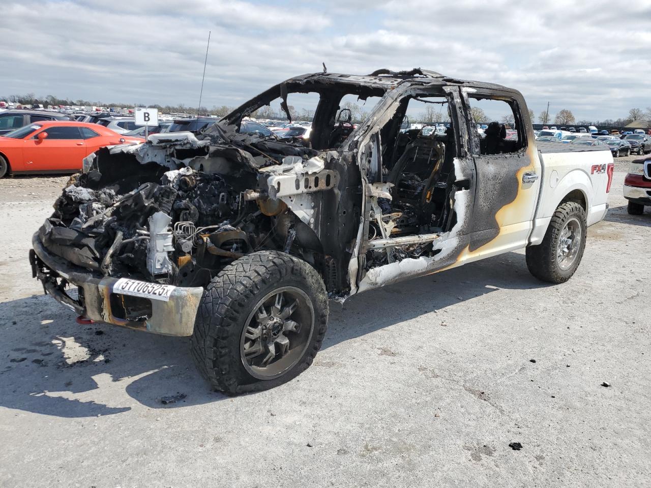 2016 Ford F150 Supercrew for Sale in Sikeston, MO - Burn