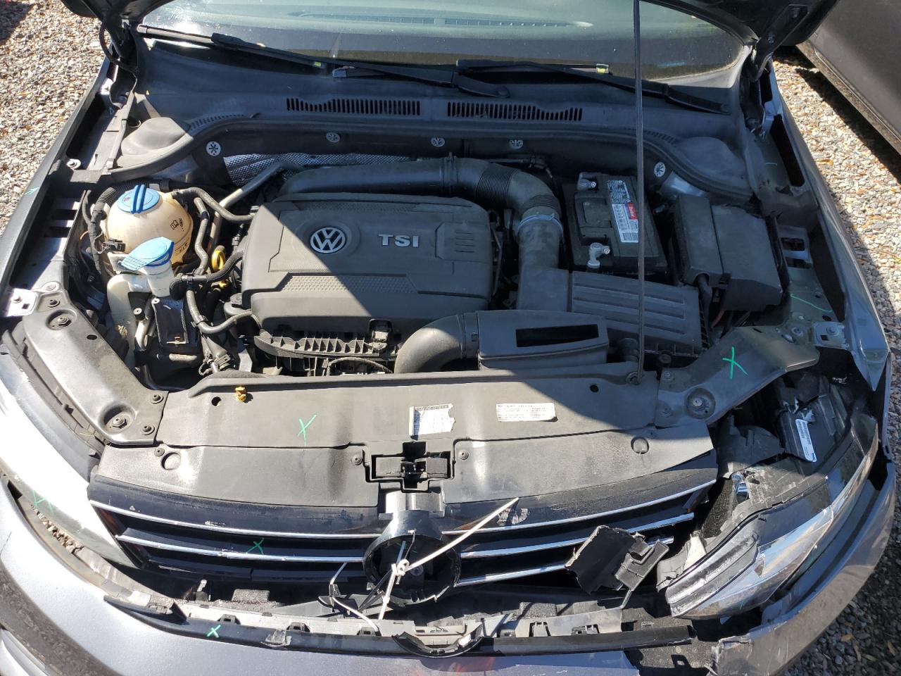 2016 Volkswagen Jetta - Image 11