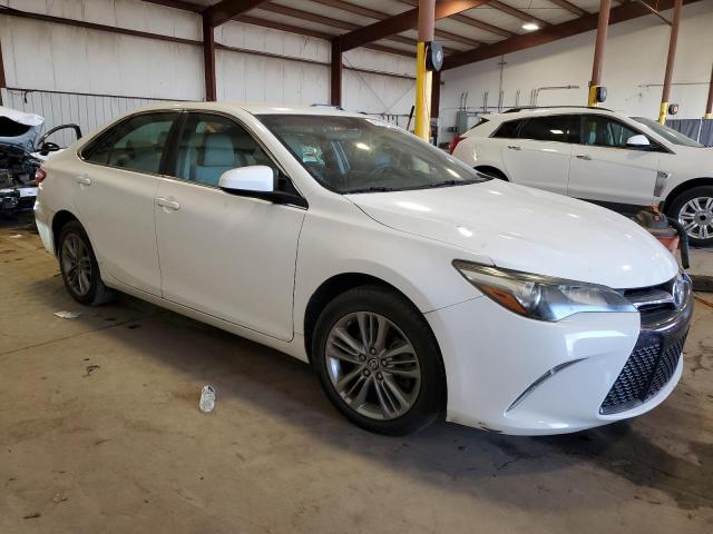  TOYOTA CAMRY 2016 Белый