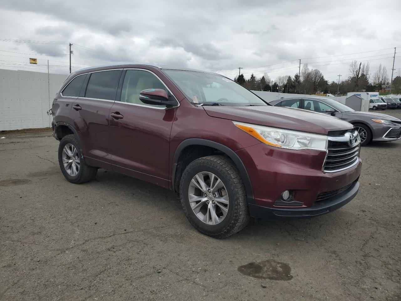 2014 Toyota Highlander - Image 4