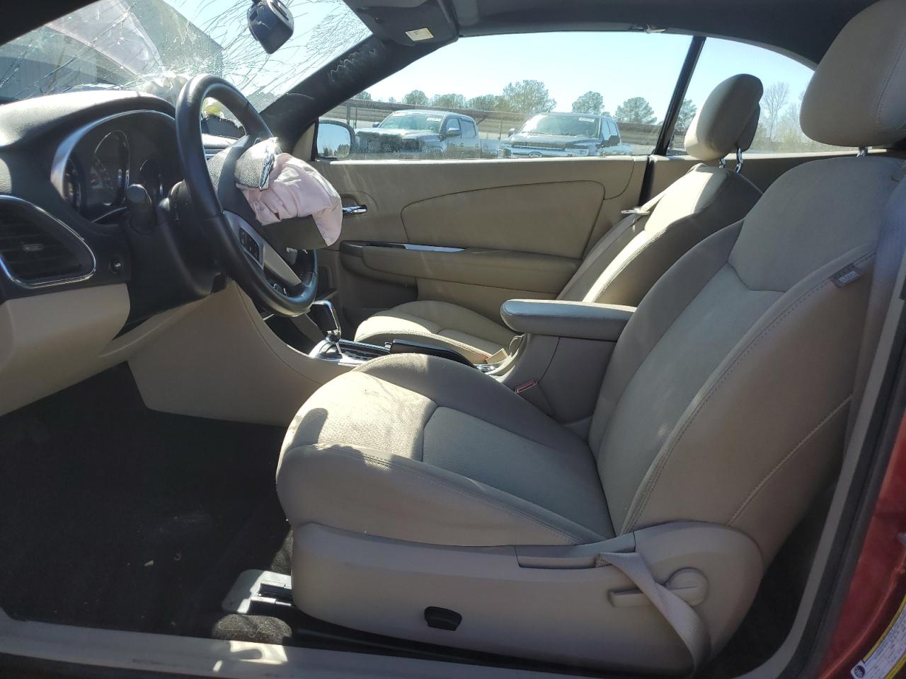 2011 Chrysler 200 - Image 7