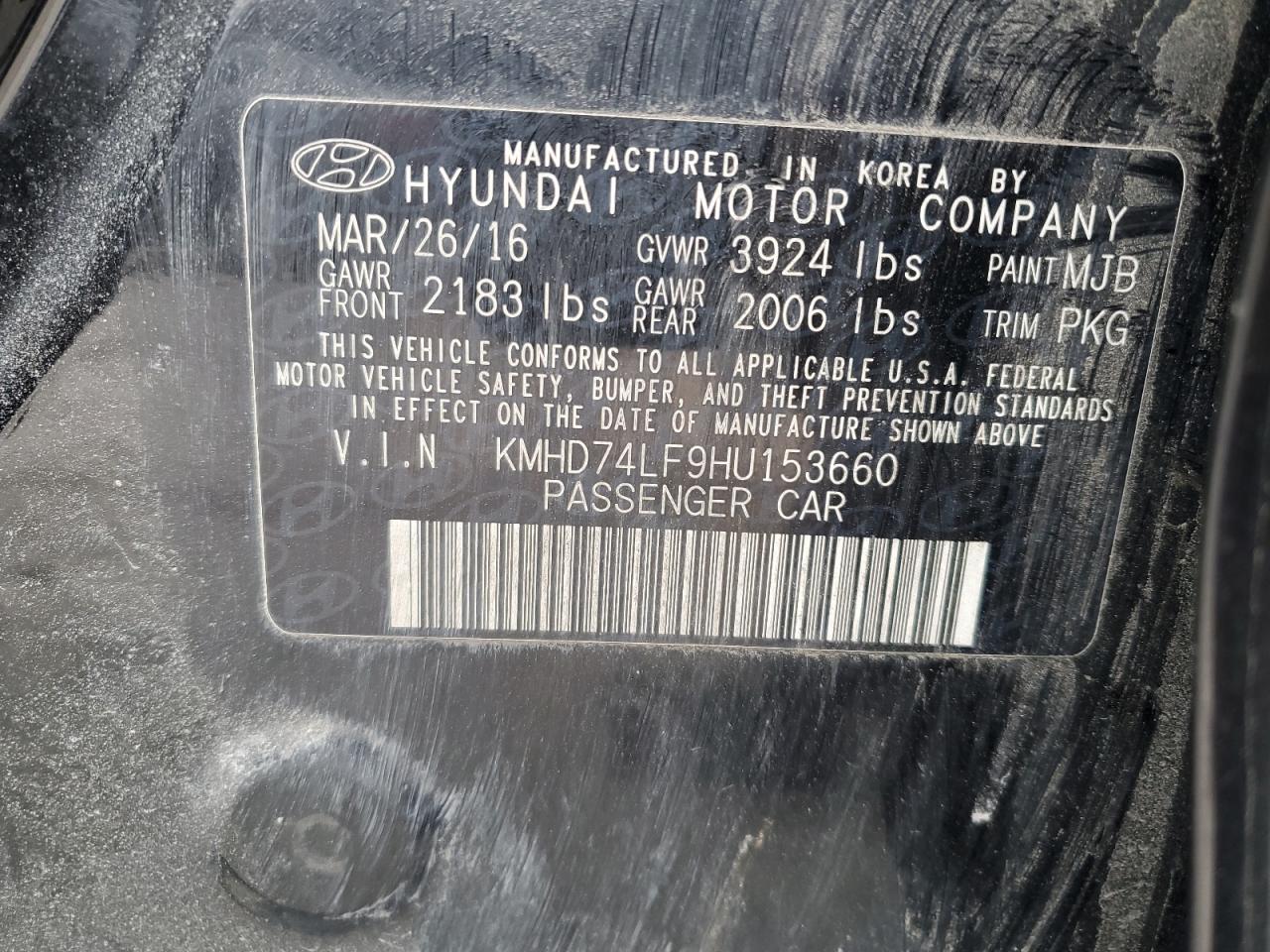 2017 Hyundai Elantra - Image 12