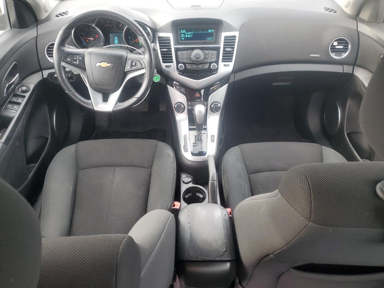 2011 Chevrolet Cruze - Image 8