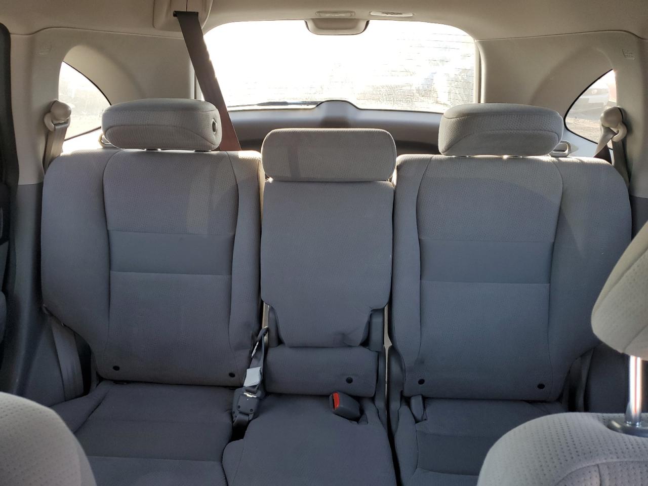 2010 Honda CR-V - Image 10