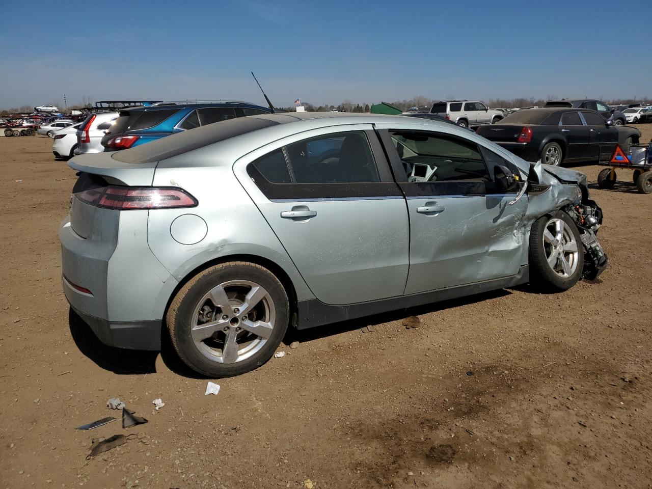 2013 Chevrolet Volt - Image 3