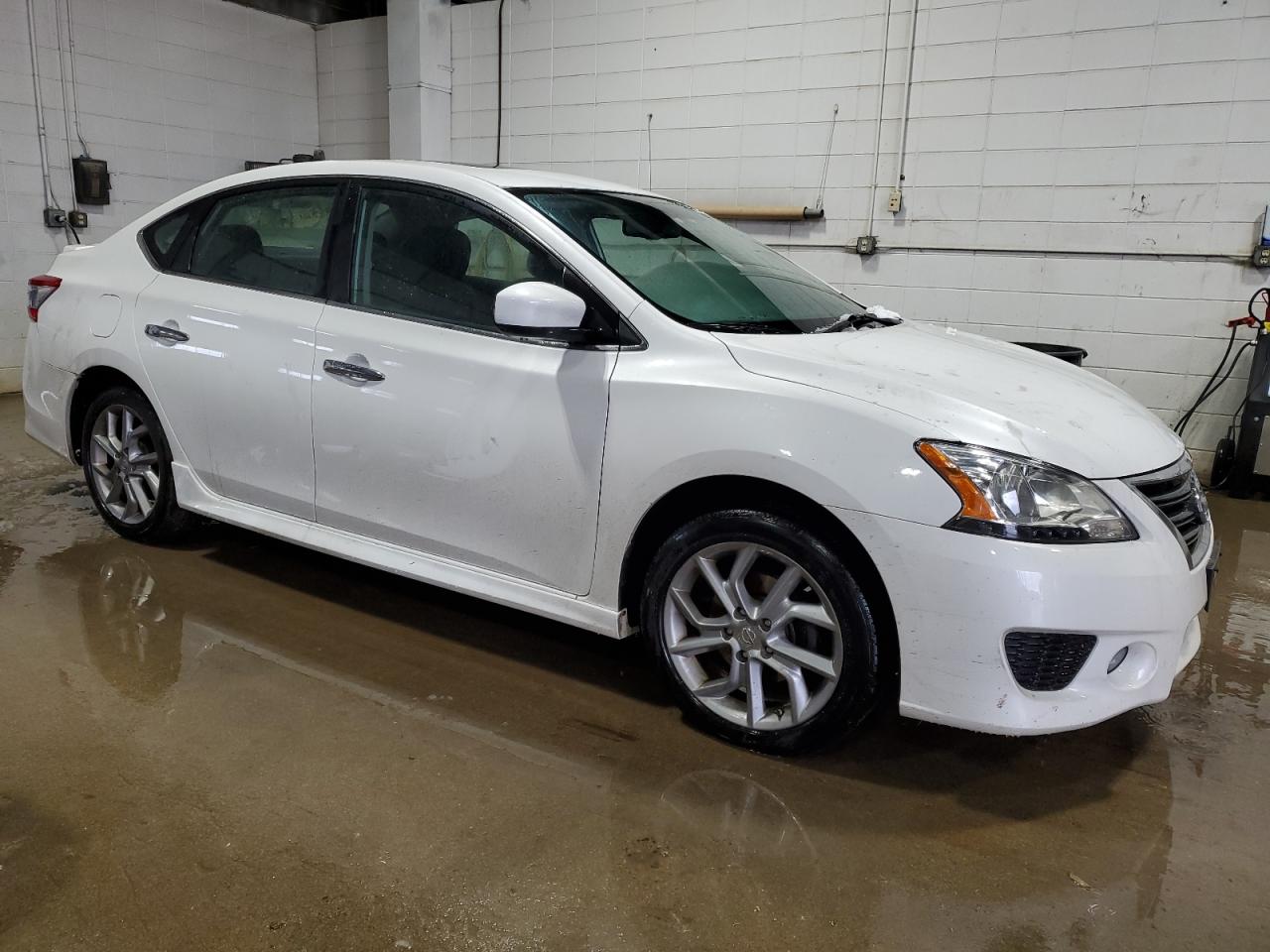 2013 Nissan Sentra - Image 4