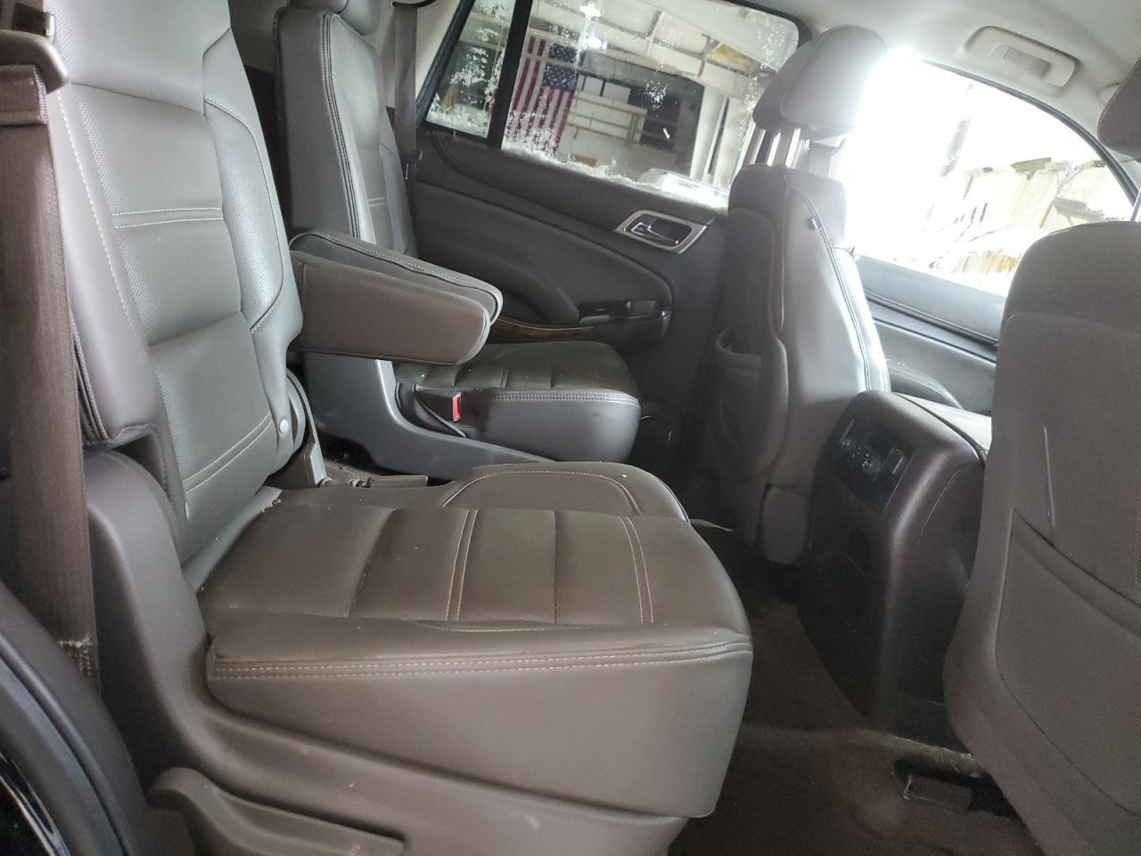 2015 GMC Yukon - Image 11