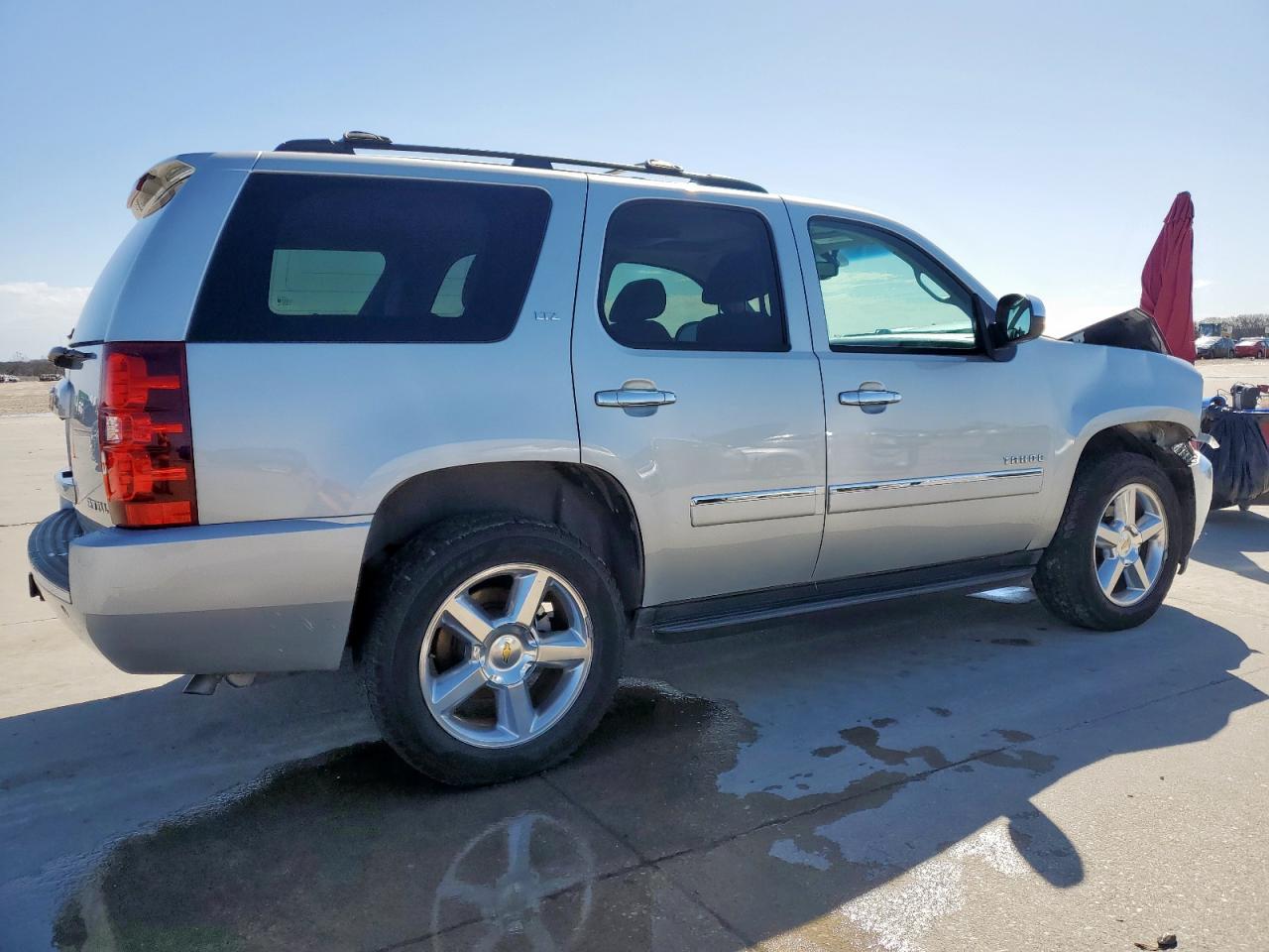2013 Chevrolet Tahoe - Image 3