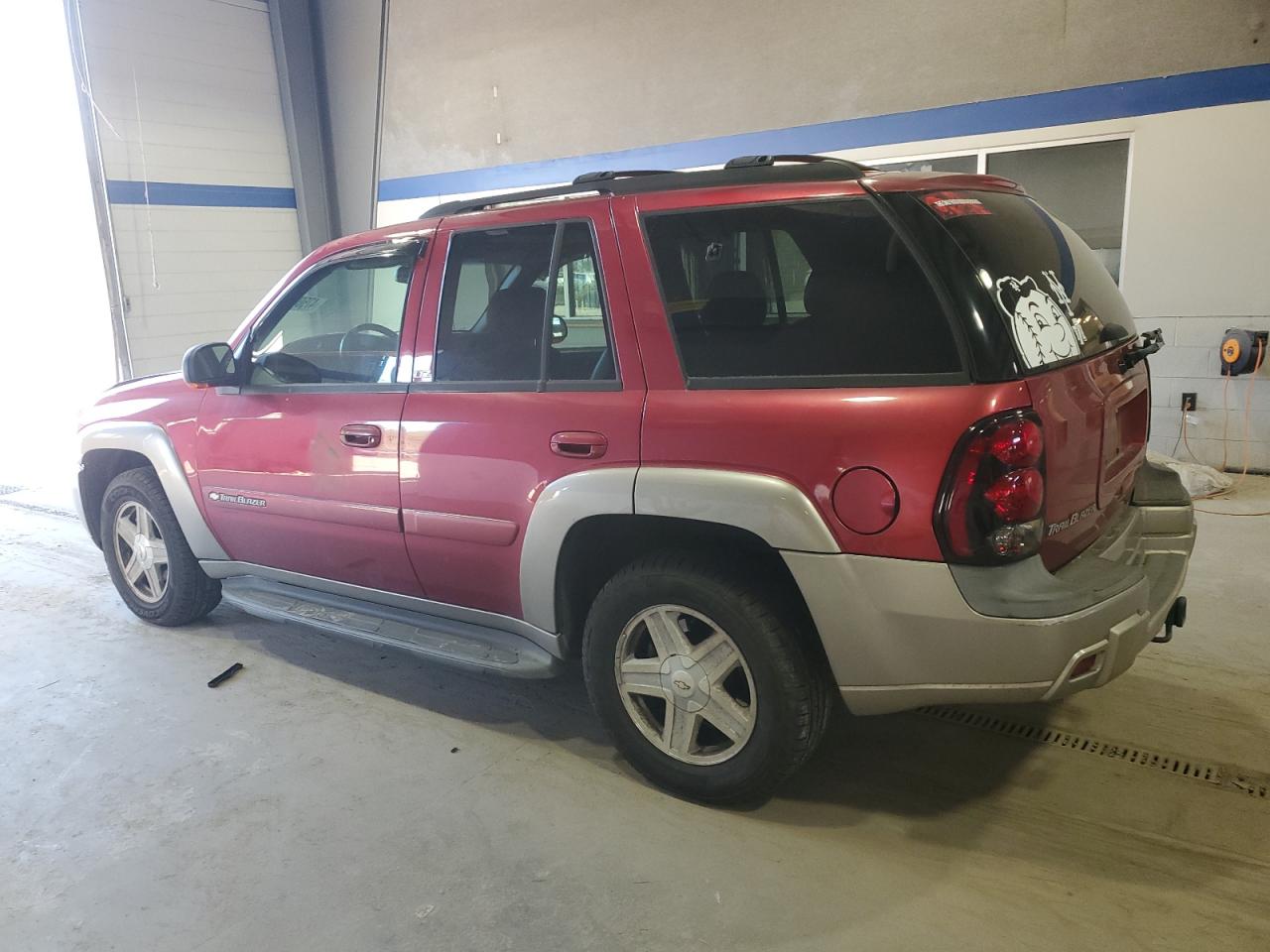 2003 Chevrolet TrailBlazer - Image 2