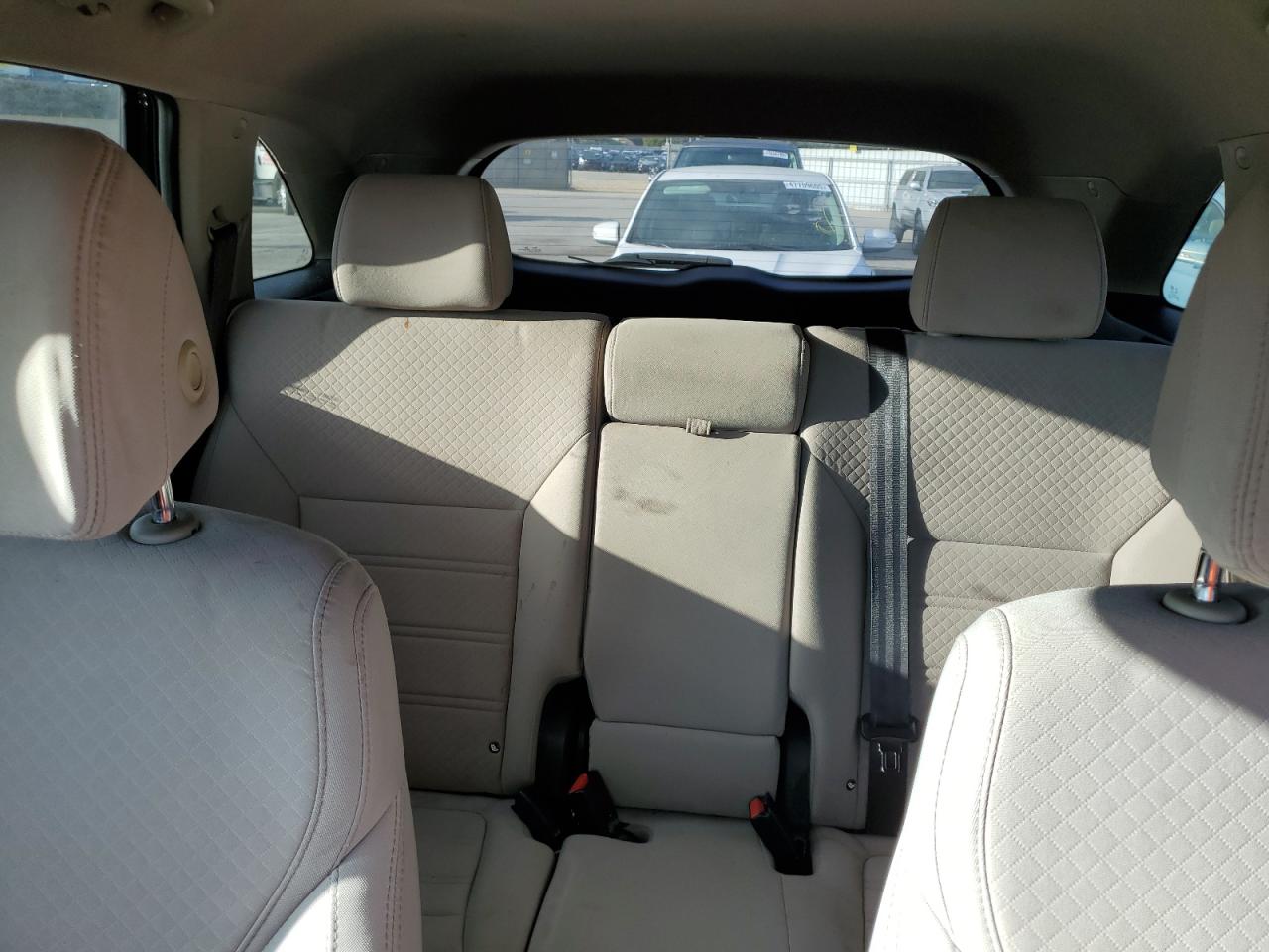 2017 Kia Sorento - Image 10