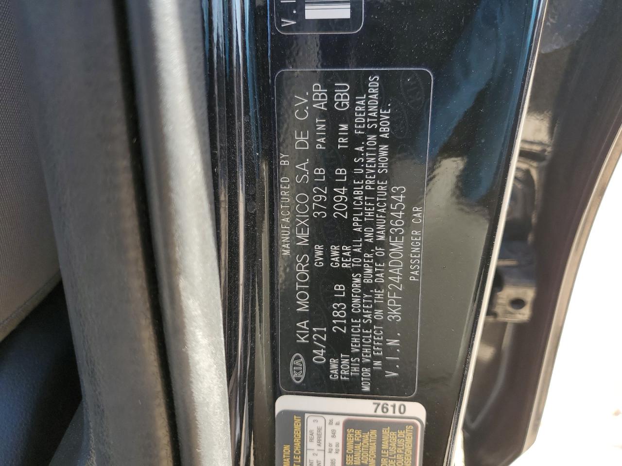 2021 Kia Forte - Image 12