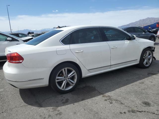  VOLKSWAGEN PASSAT 2014 Biały