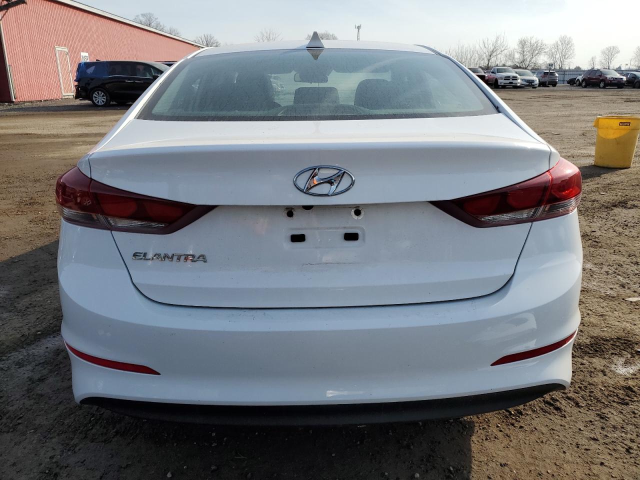 2018 Hyundai Elantra - Image 6