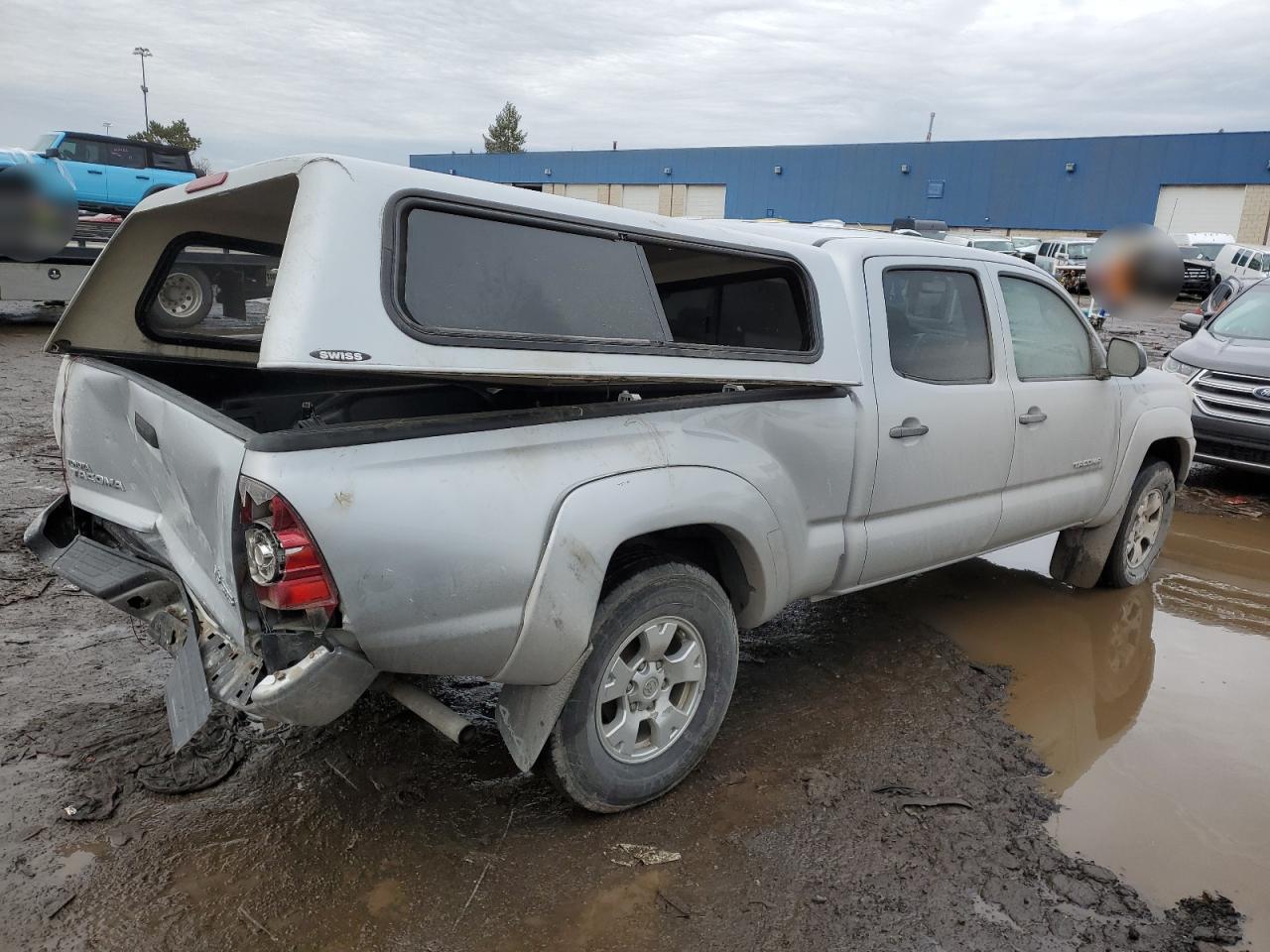 2013 Toyota Tacoma - Image 3