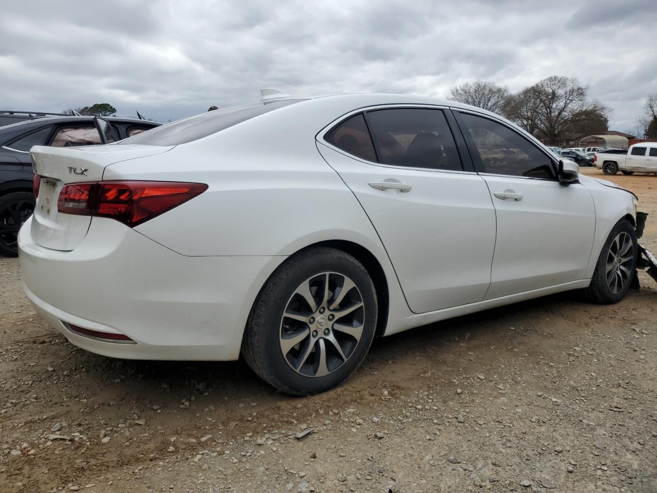 2015 Acura TLX - Image 3