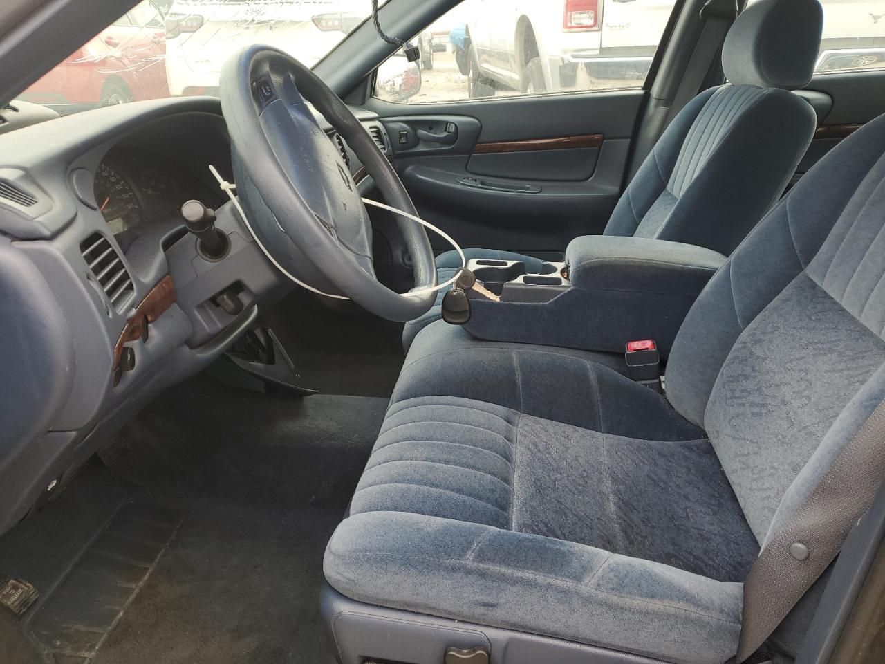 2001 Chevrolet Impala - Image 7