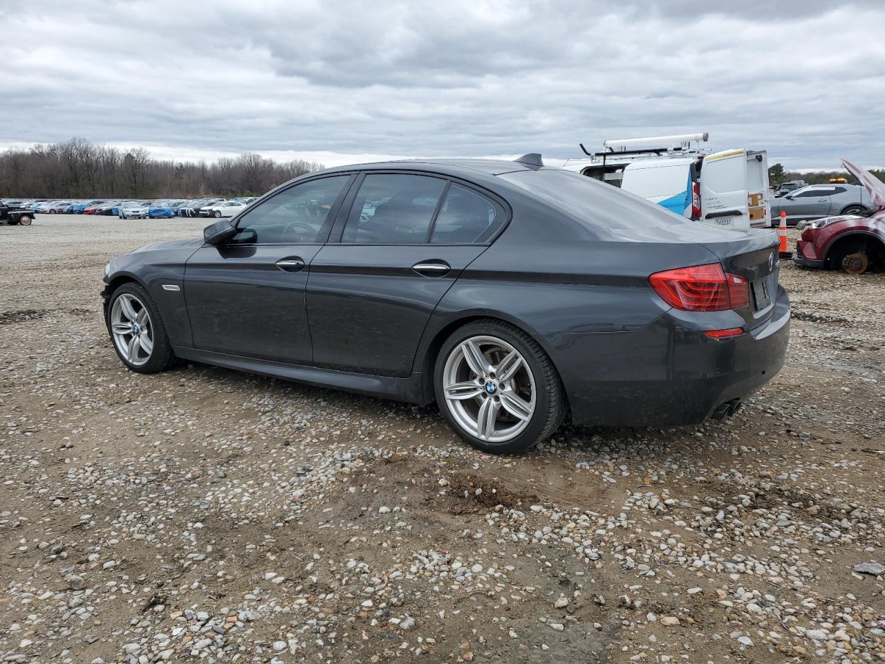 2015 BMW 5er - Image 2