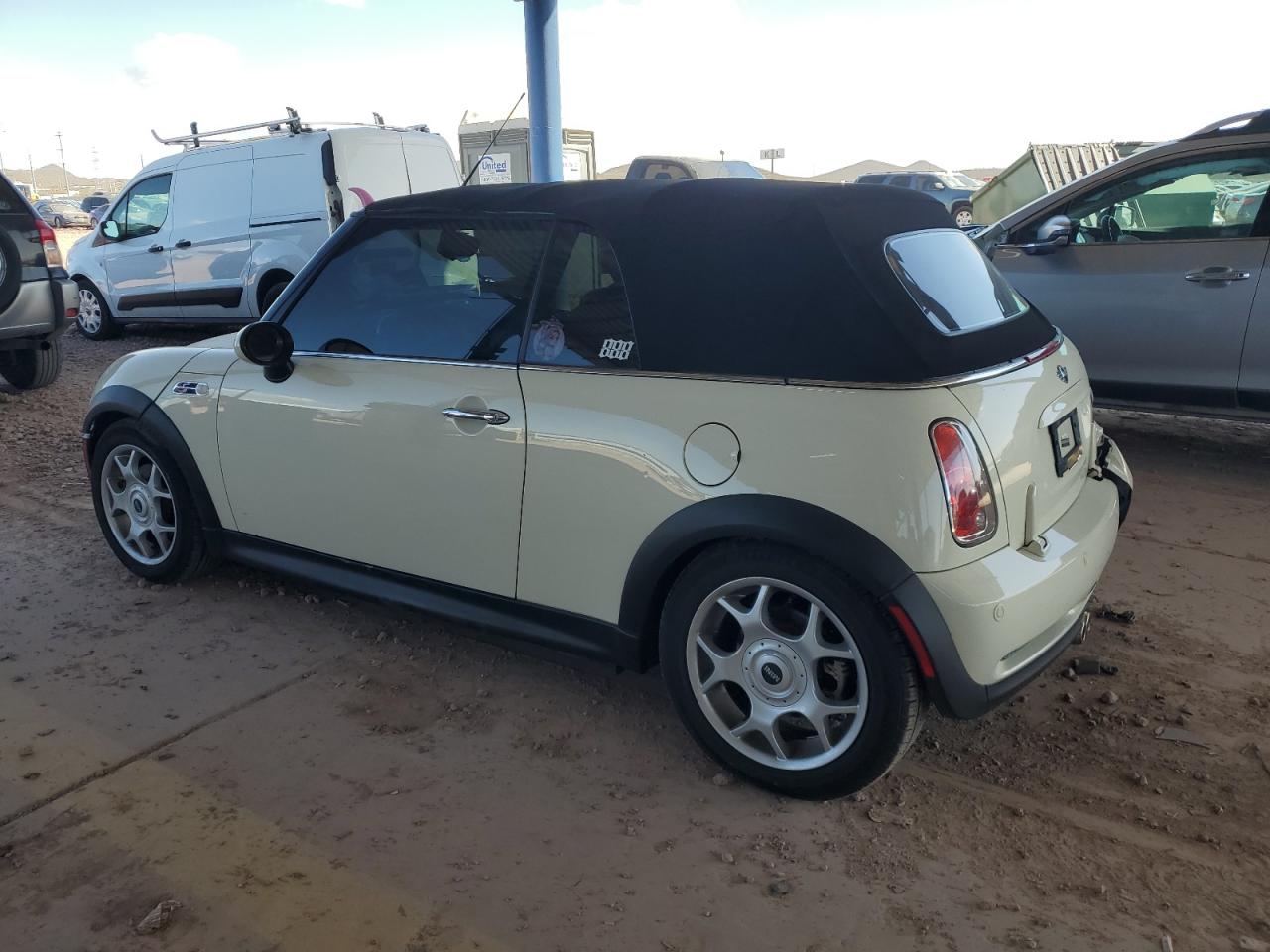 2007 MINI Cooper - Image 2