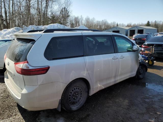 2017 TOYOTA SIENNA XLE