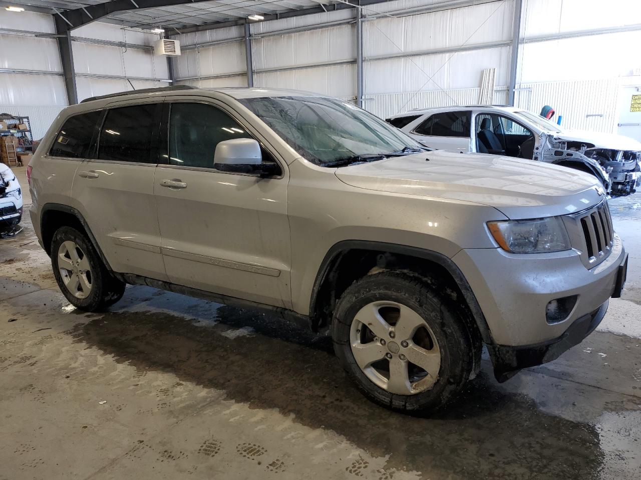 2012 Jeep Grand Cherokee - Image 4