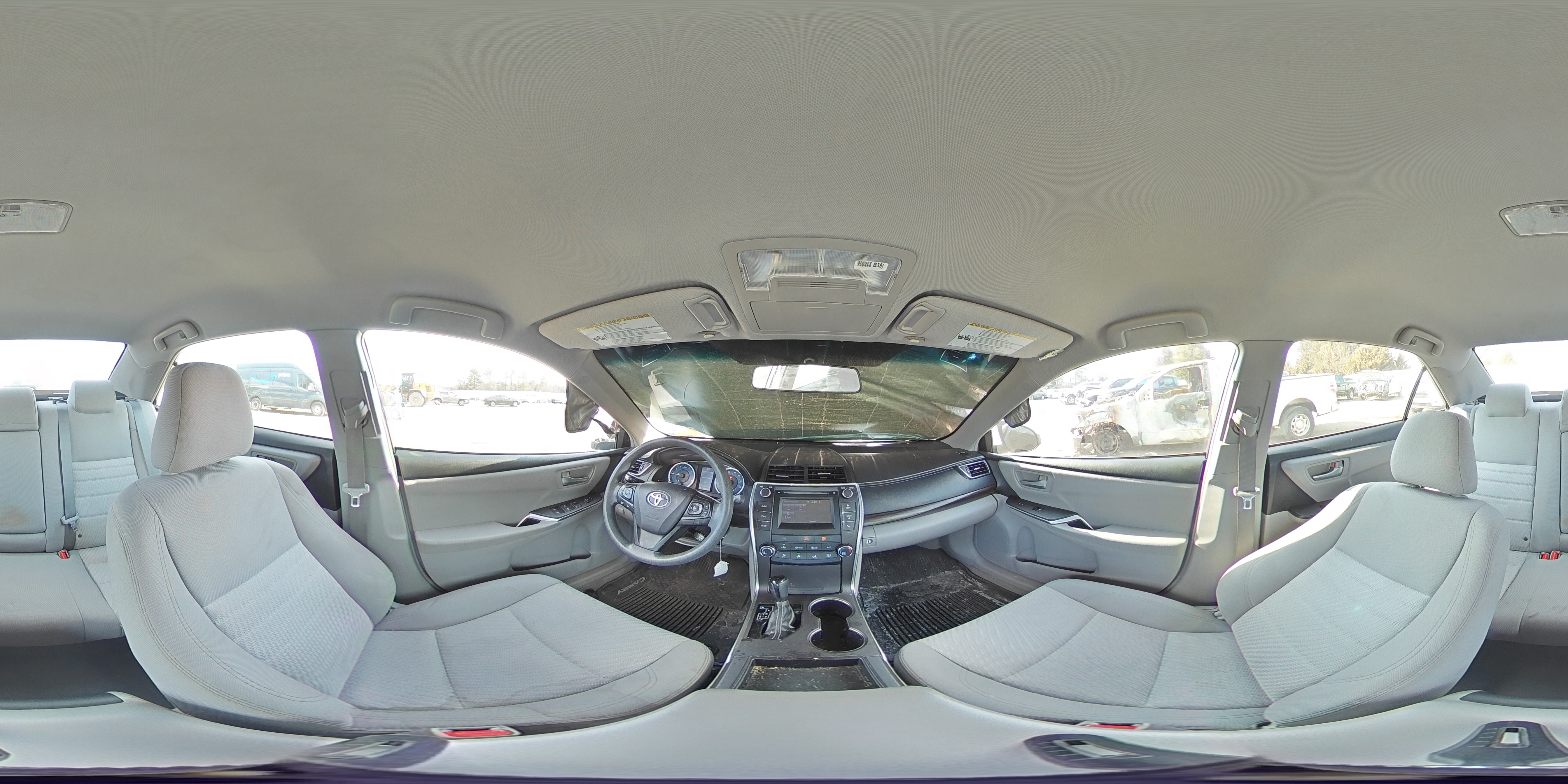 2016 Toyota Camry - Image 13