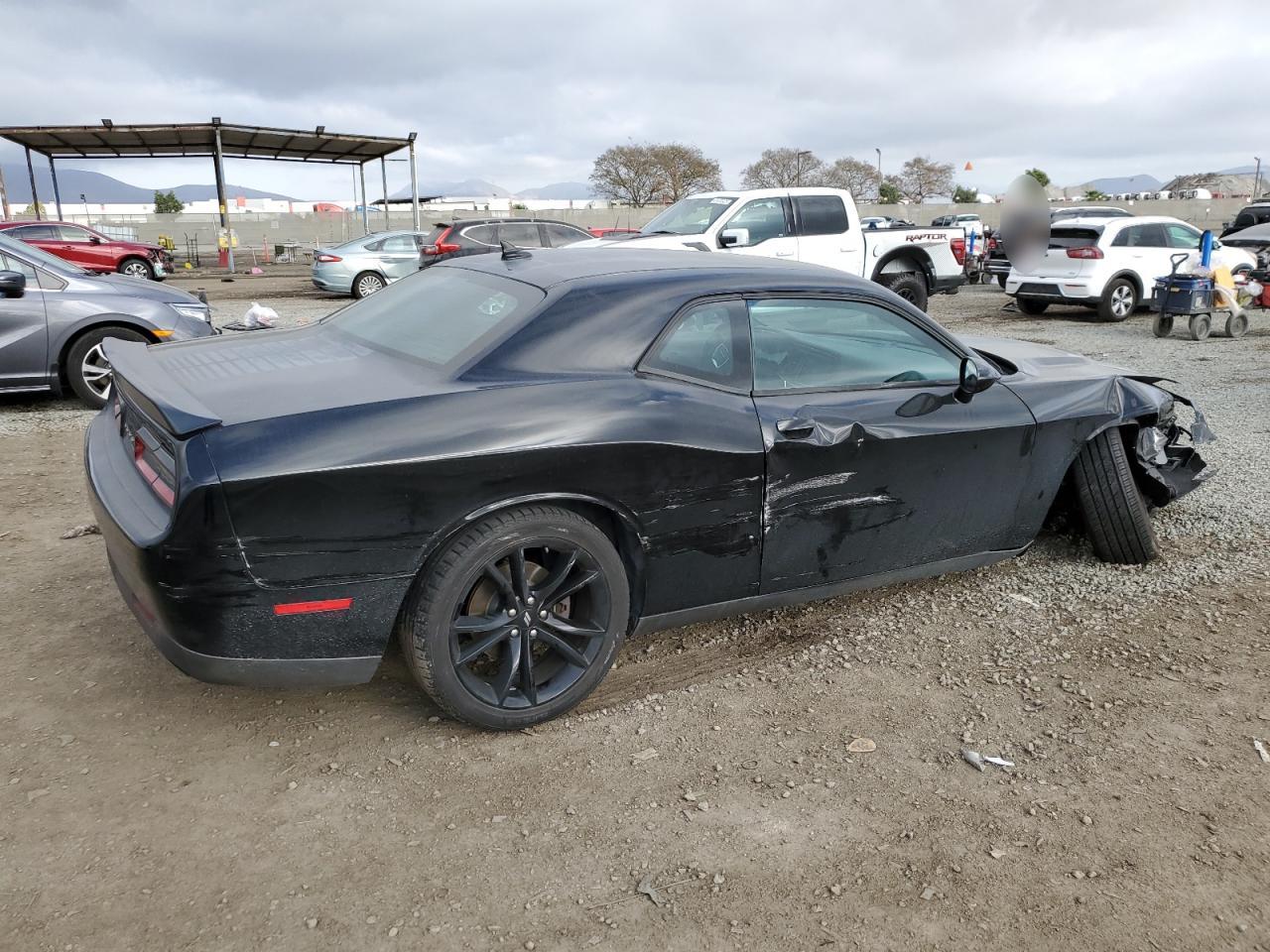 2017 Dodge Challenger - Image 3