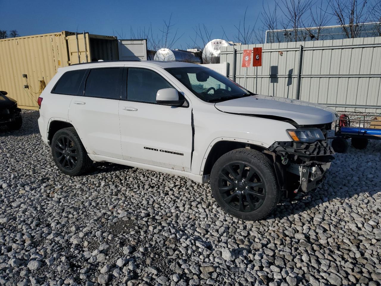 2020 Jeep Grand Cherokee - Image 4