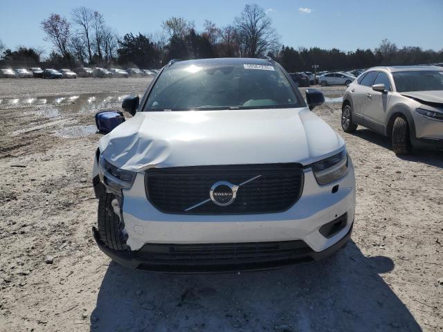  VOLVO XC40 2019 White