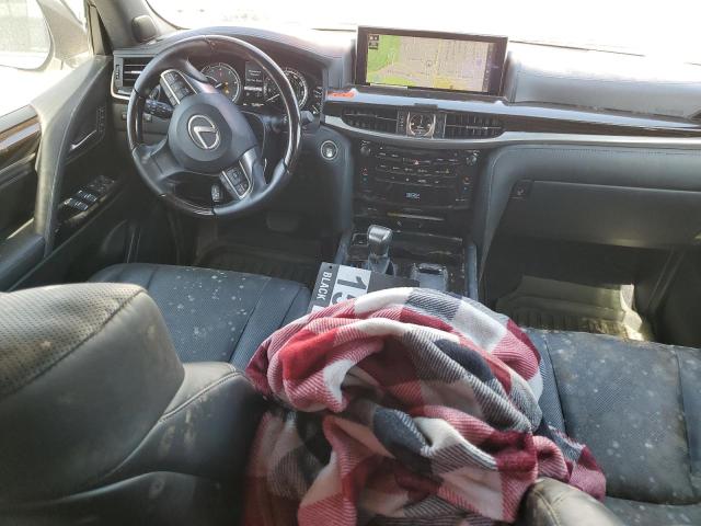  LEXUS LX570 2021 Biały