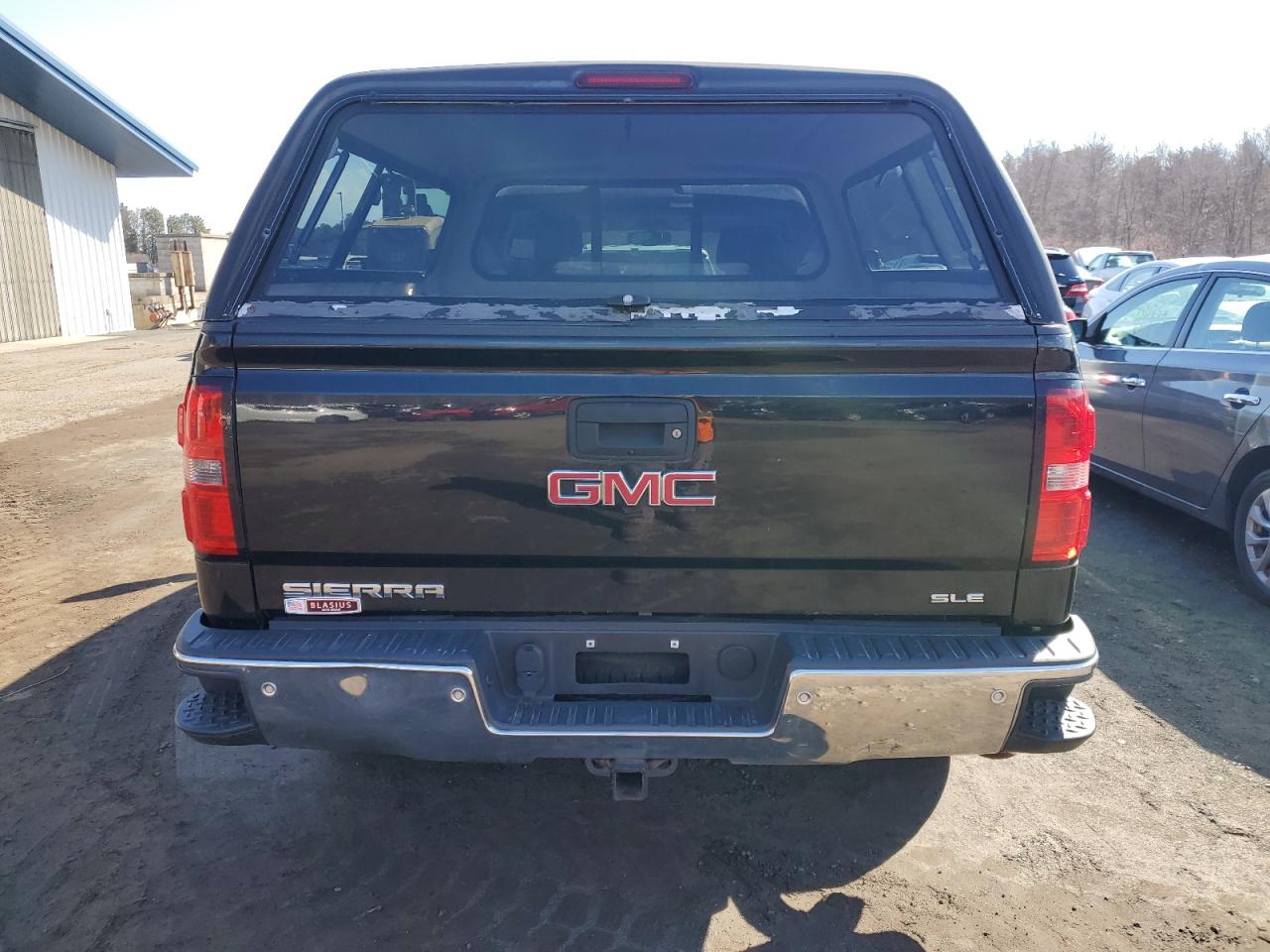 2015 GMC Sierra - Image 6