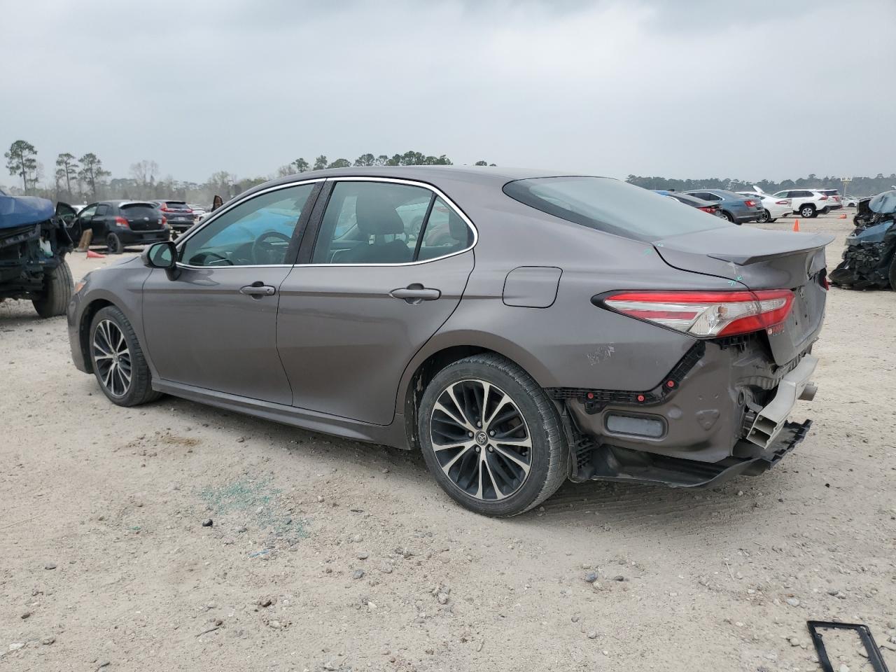 2018 Toyota Camry - Image 2