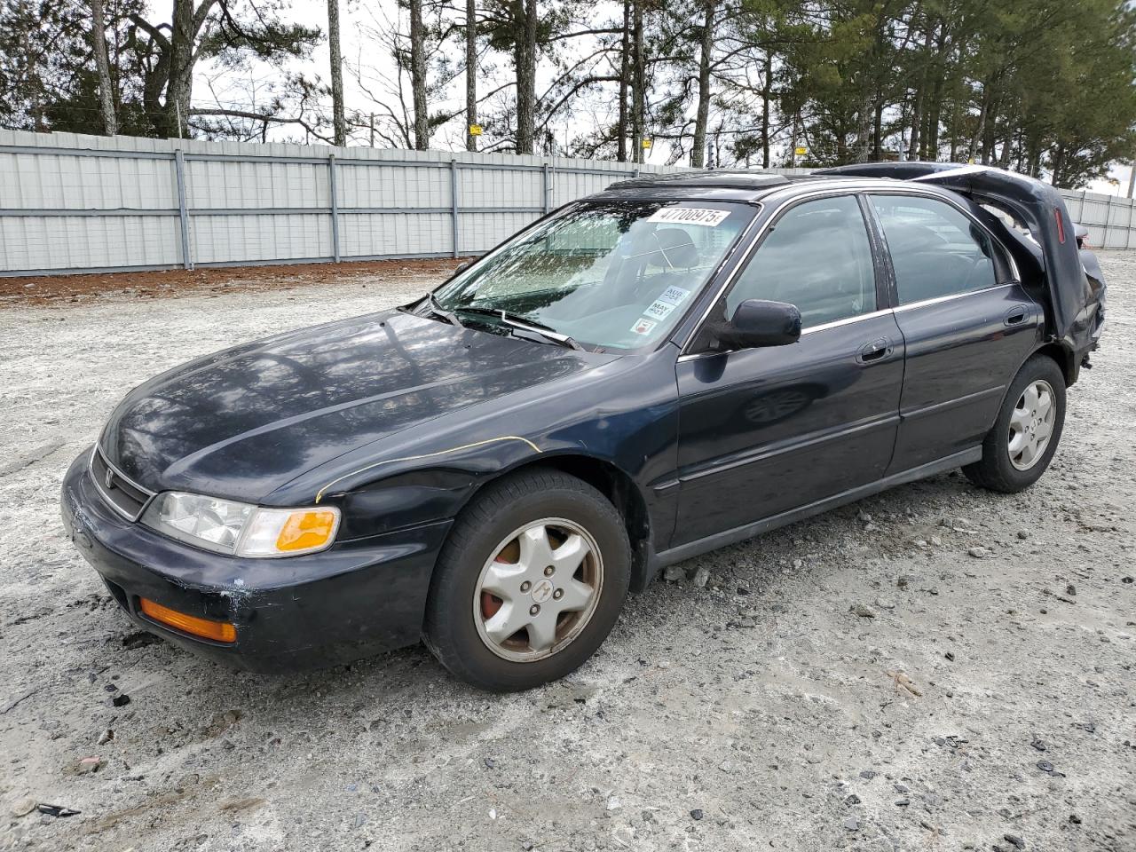 1996 Honda Accord Ex for Sale in Loganville, GA - Rear End