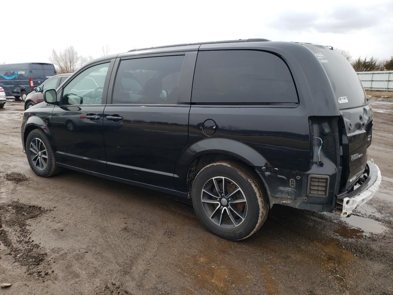 2018 Dodge Caravan - Image 2