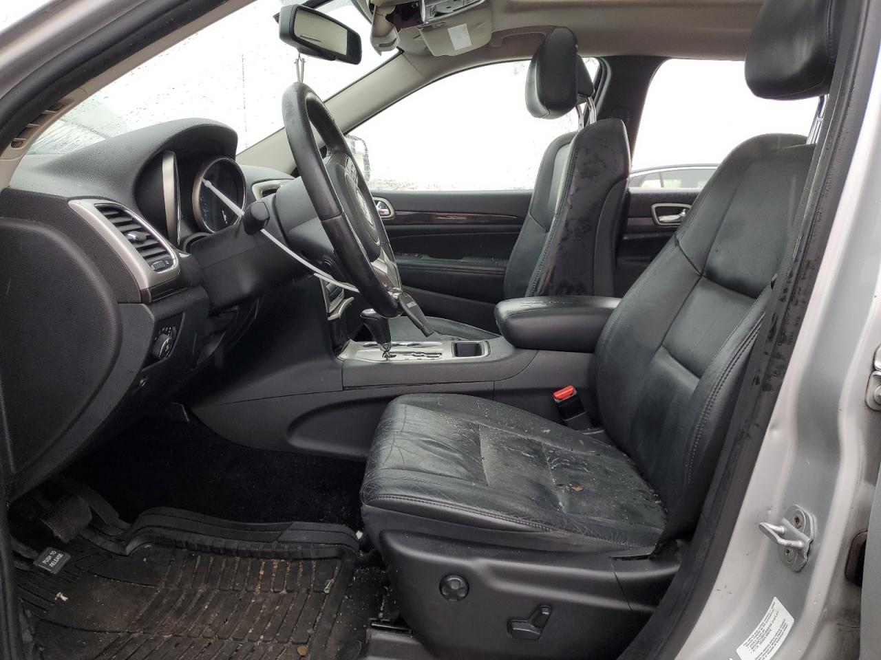 2012 Jeep Grand Cherokee - Image 7