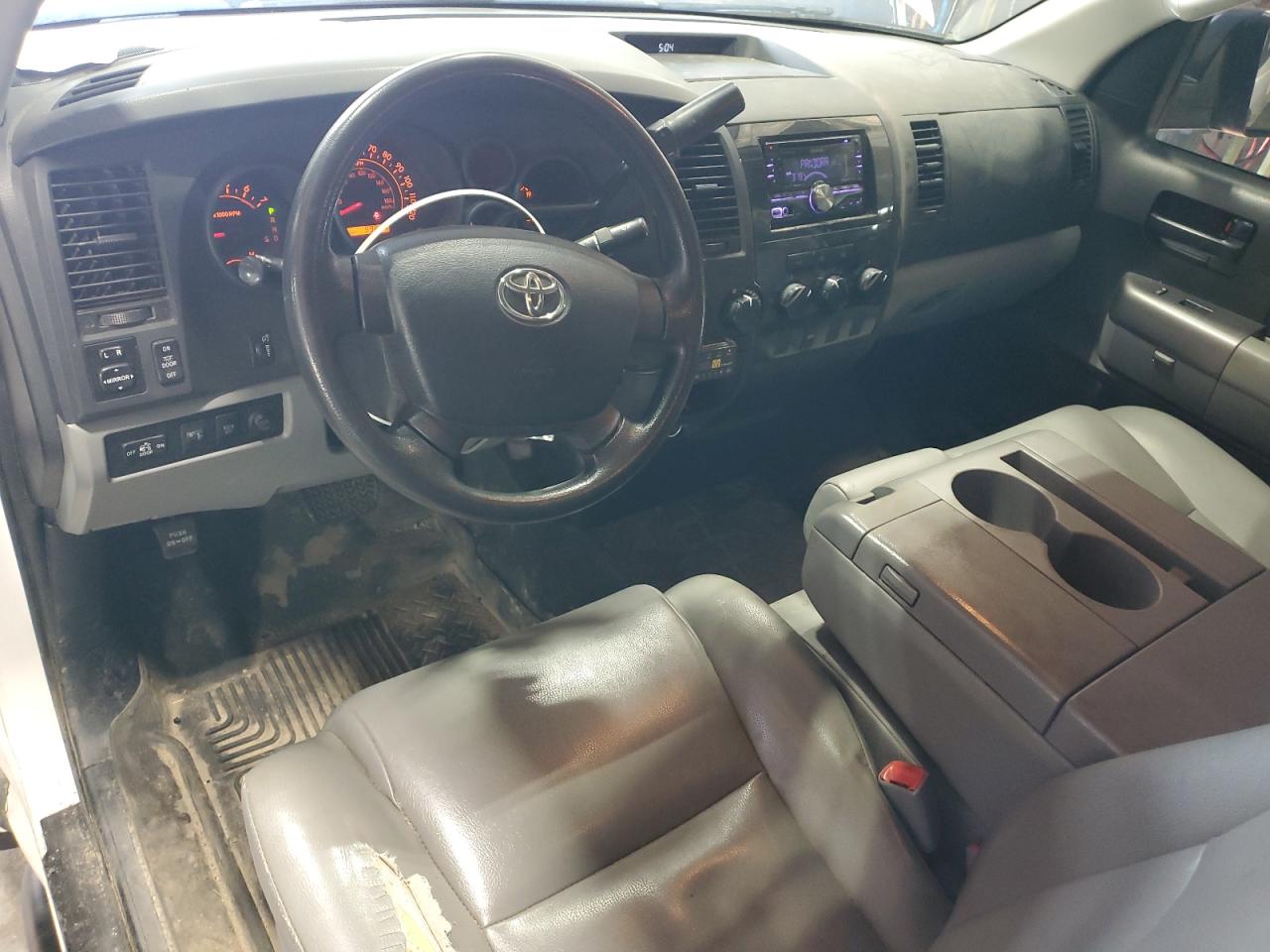 2013 Toyota Tundra - Image 8