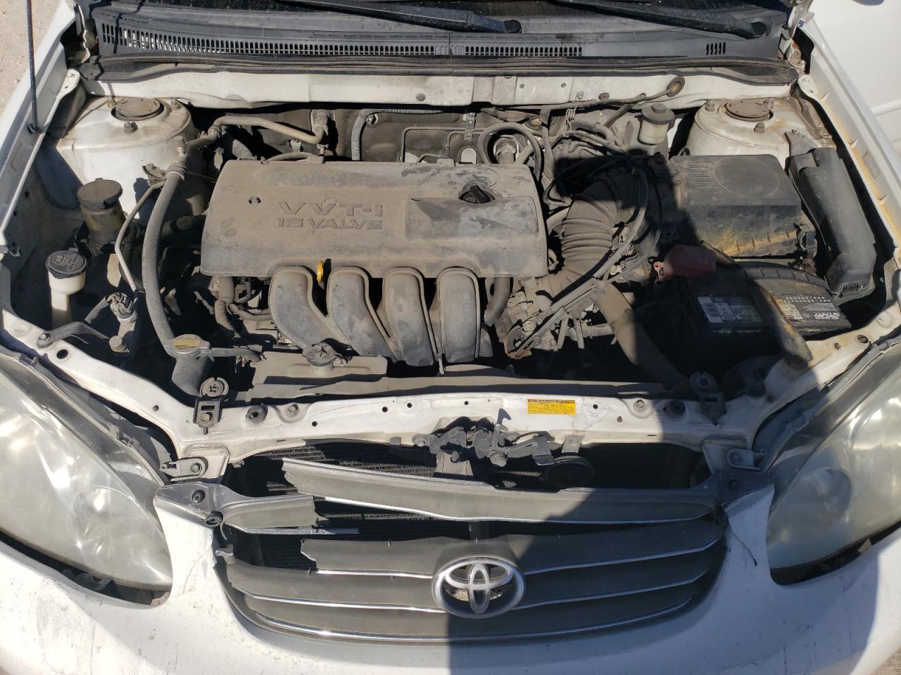 2004 Toyota Corolla - Image 11