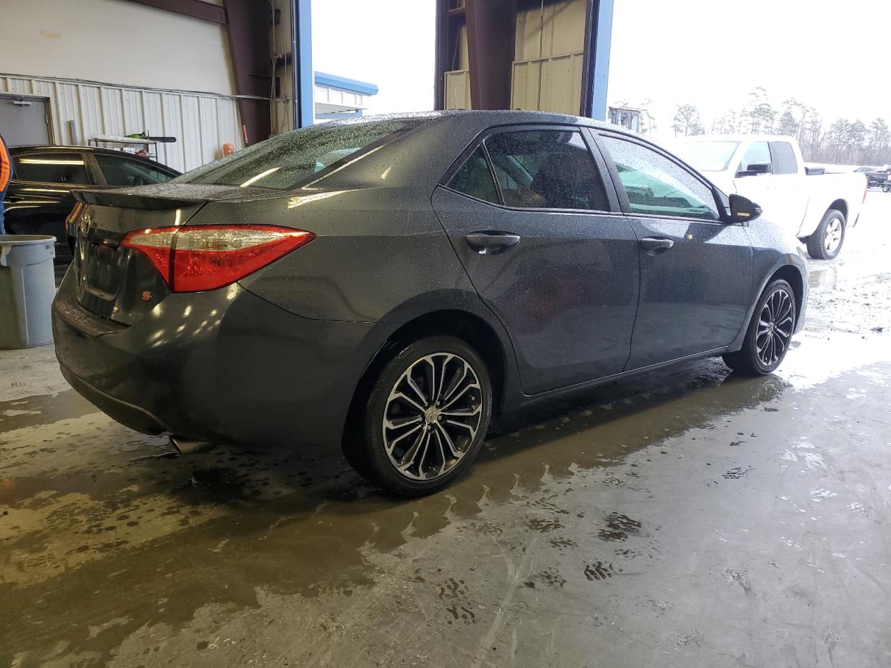 2015 Toyota Corolla - Image 3