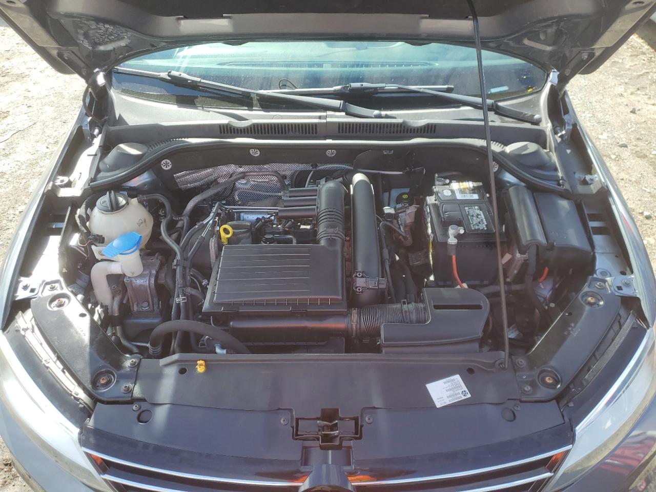 2016 Volkswagen Jetta - Image 11