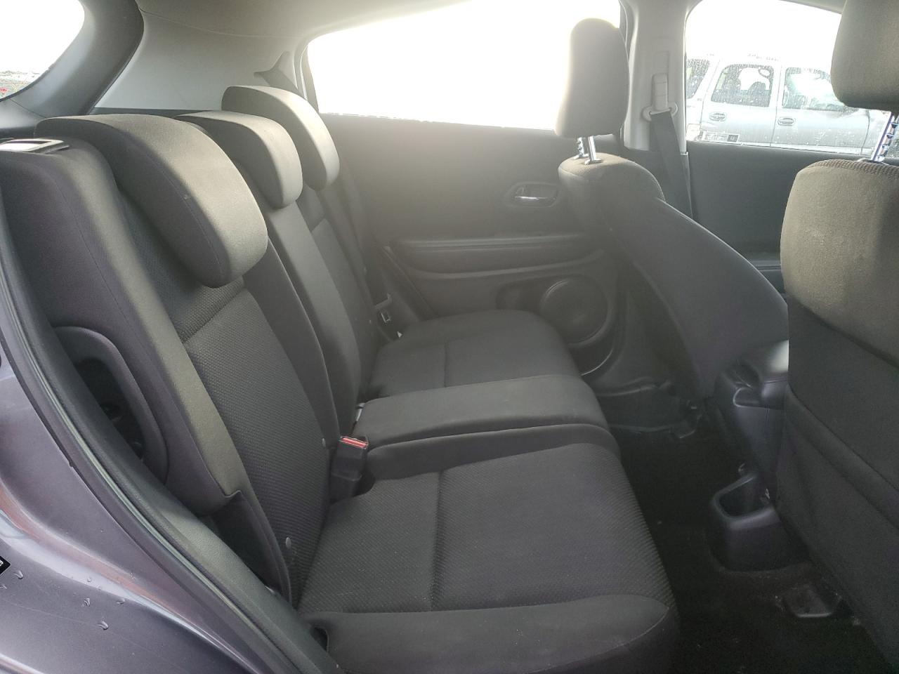 2017 Honda HR-V - Image 11
