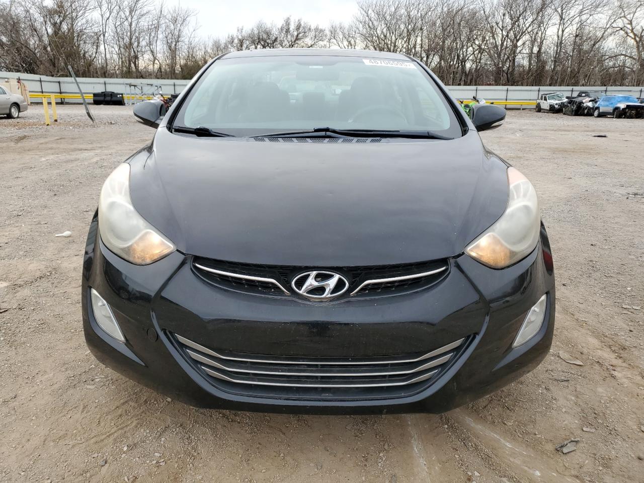 2011 Hyundai Elantra - Image 5
