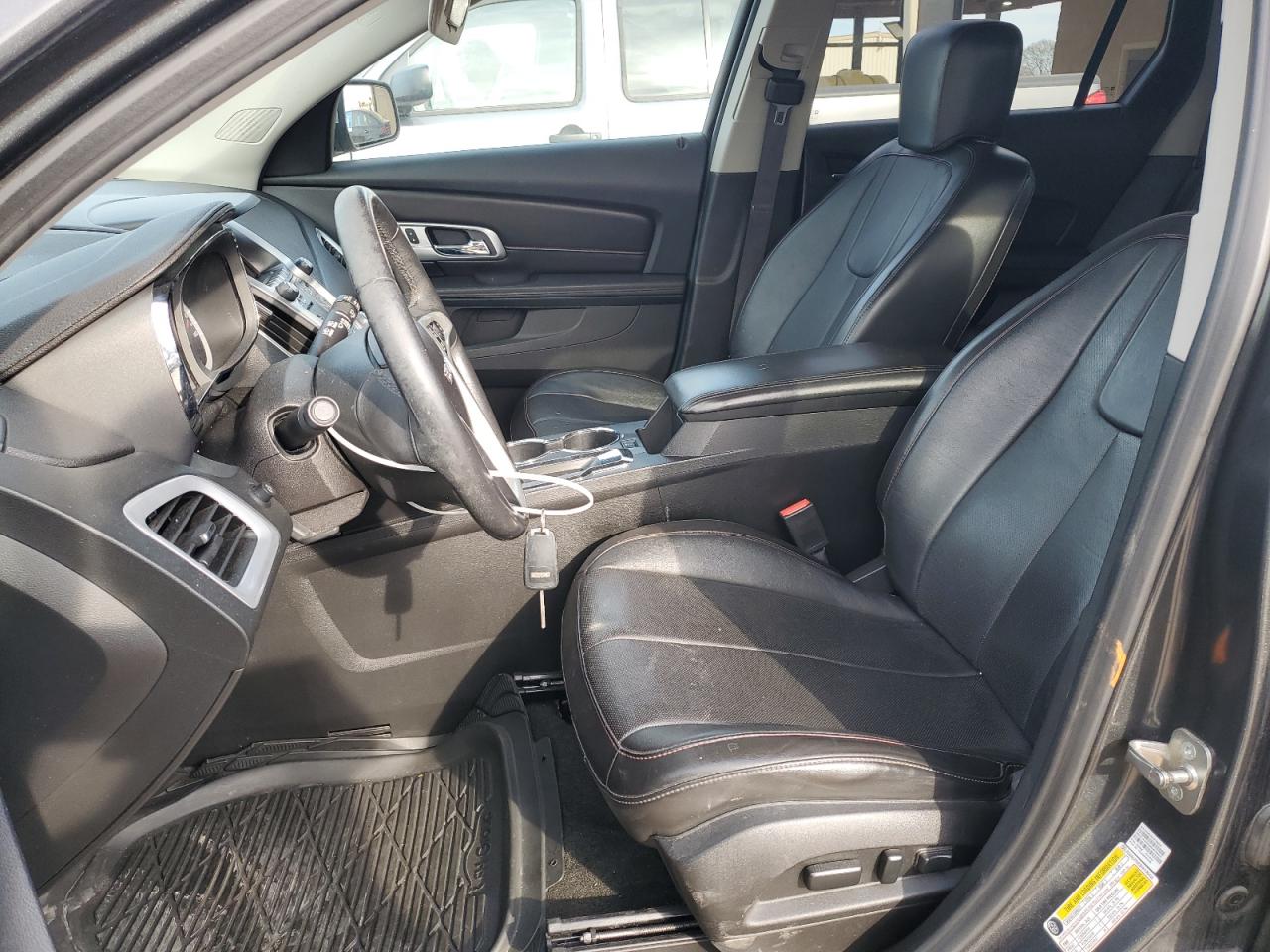 2017 GMC Terrain - Image 7