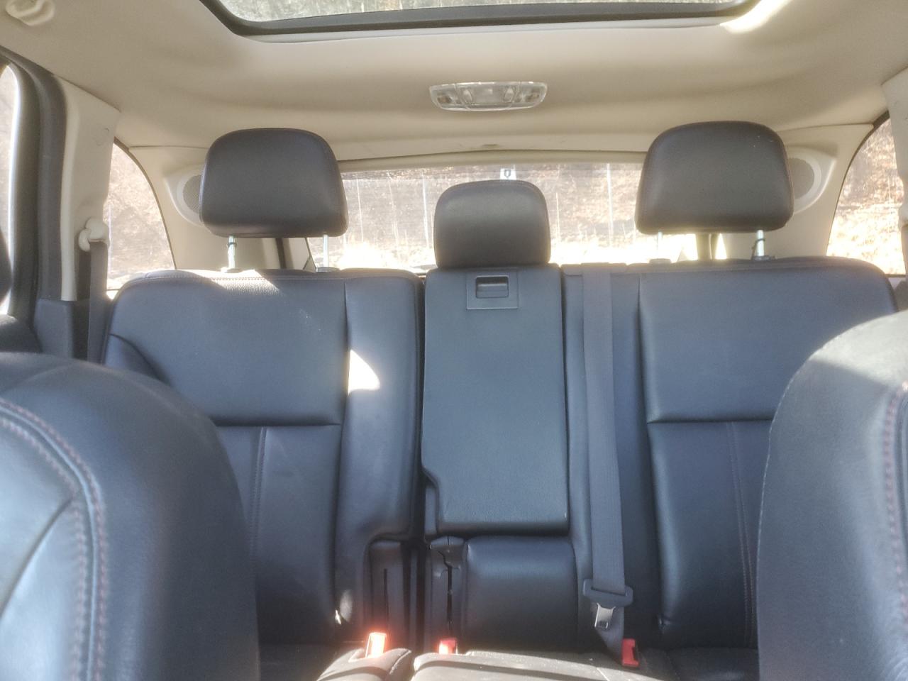 2011 Ford Edge - Image 10