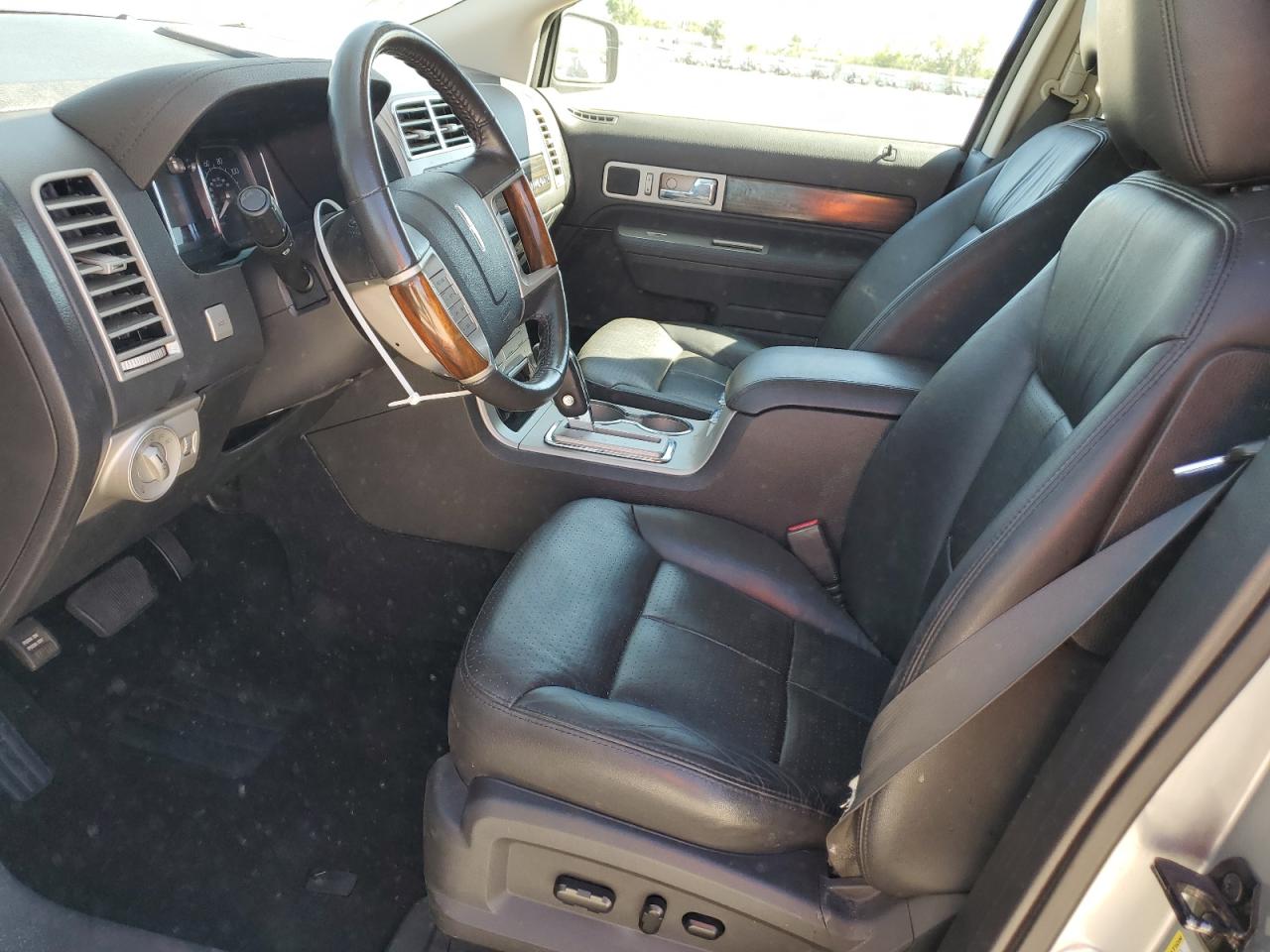 2007 Lincoln MKX - Image 7
