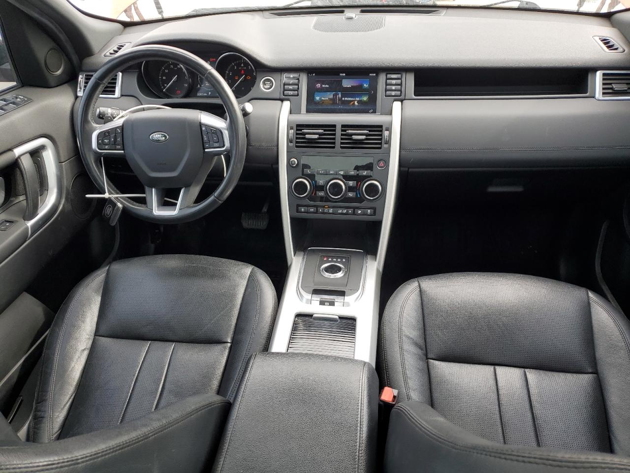 2018 Land Rover Discovery - Image 8